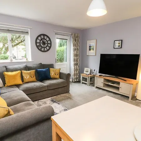Hotel 3 Strickland Court 4*